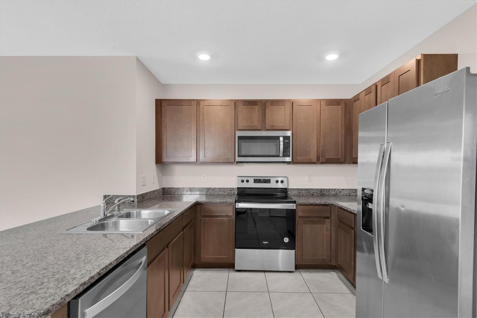 17066 Oval Rum, Wimauma, FL 33598