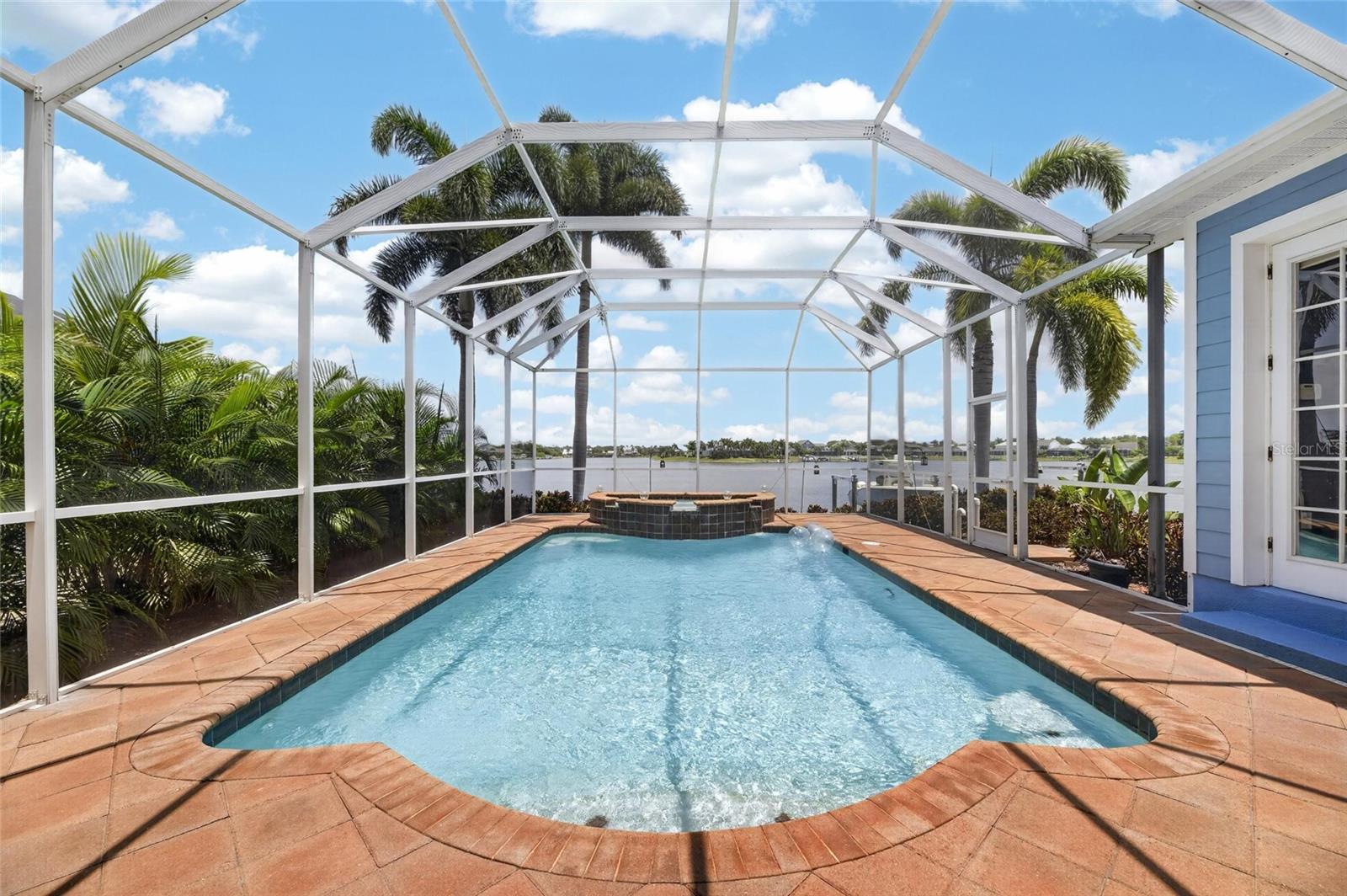 5243 Brighton Shore, Apollo Beach, FL 33572