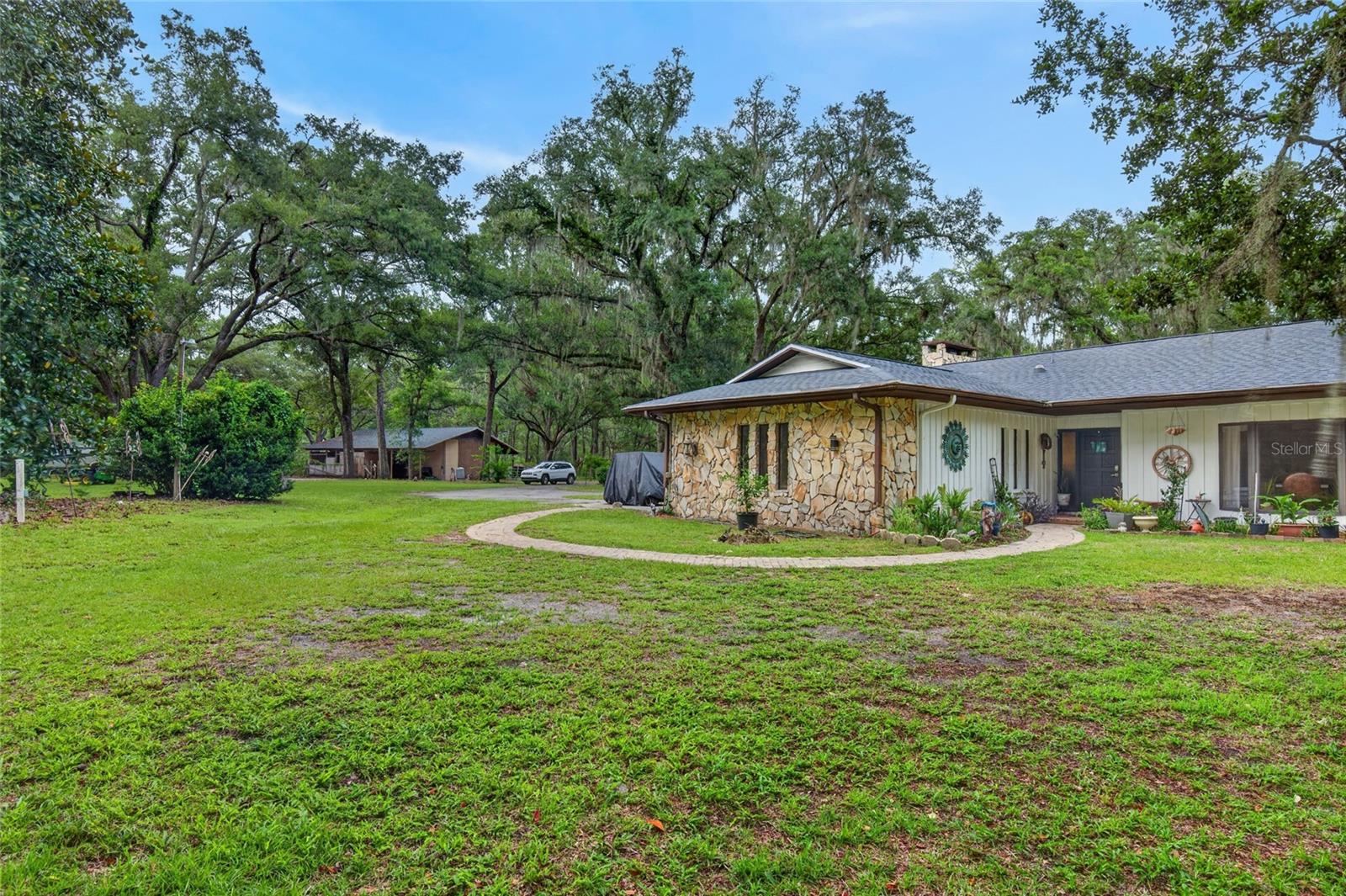 11795 Highway 484, Dunnellon, FL 34432