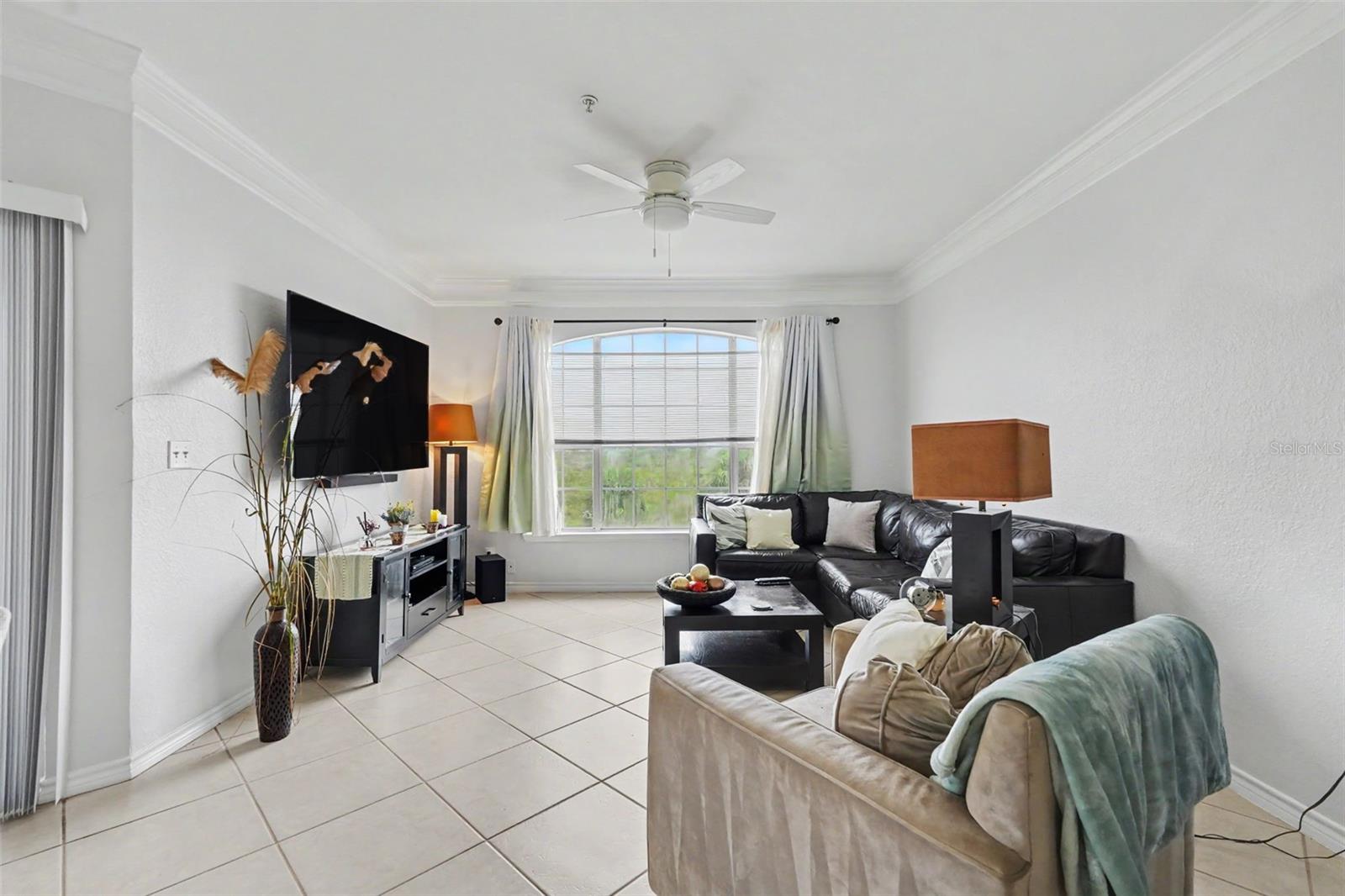 4306 Bayside Village Unit 301, Tampa, FL 33615