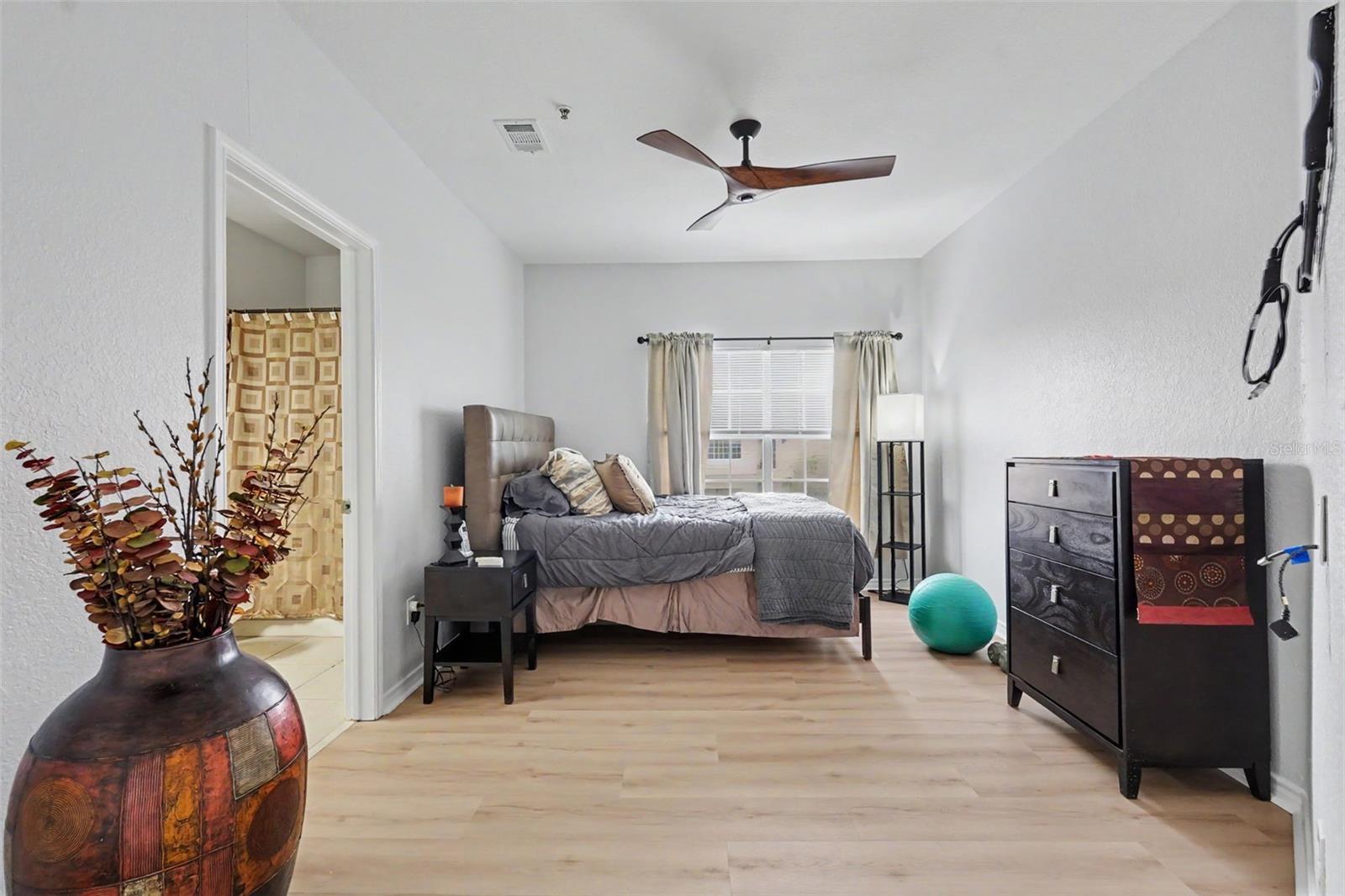 4306 Bayside Village Unit 301, Tampa, FL 33615