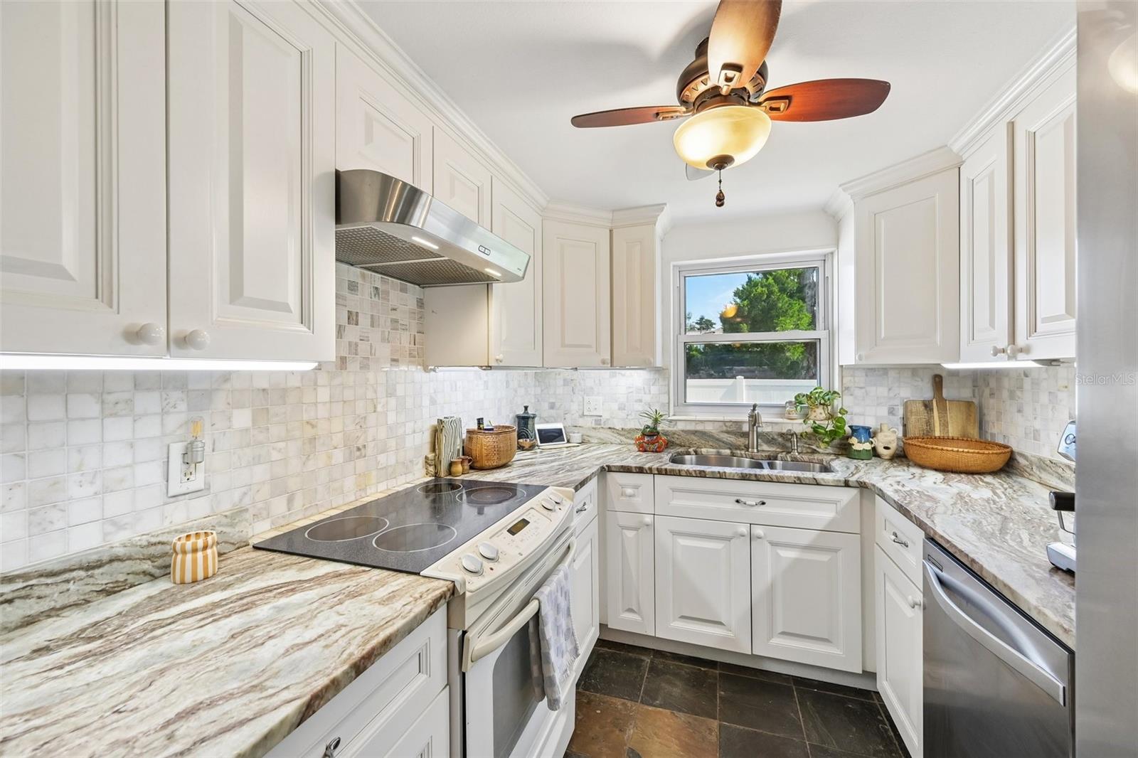 329 Bay Vista, Osprey, FL 34229