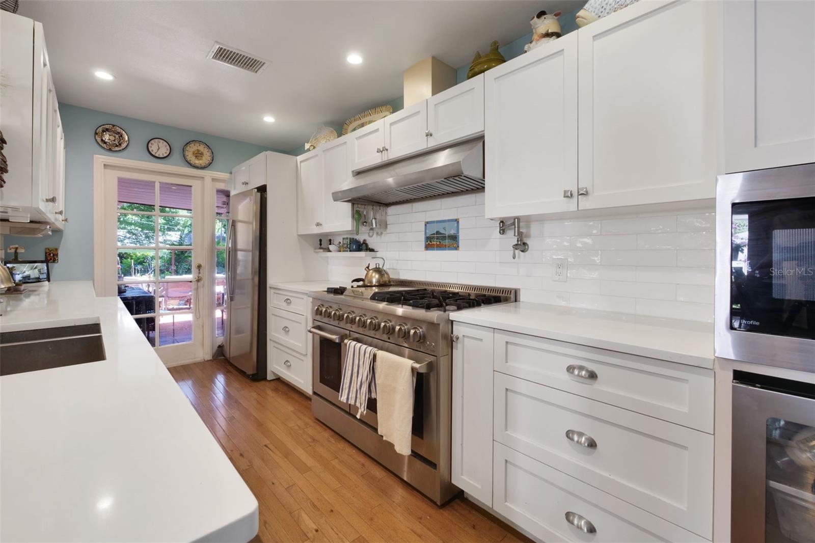 1121 Shorewood, Orlando, FL 32806