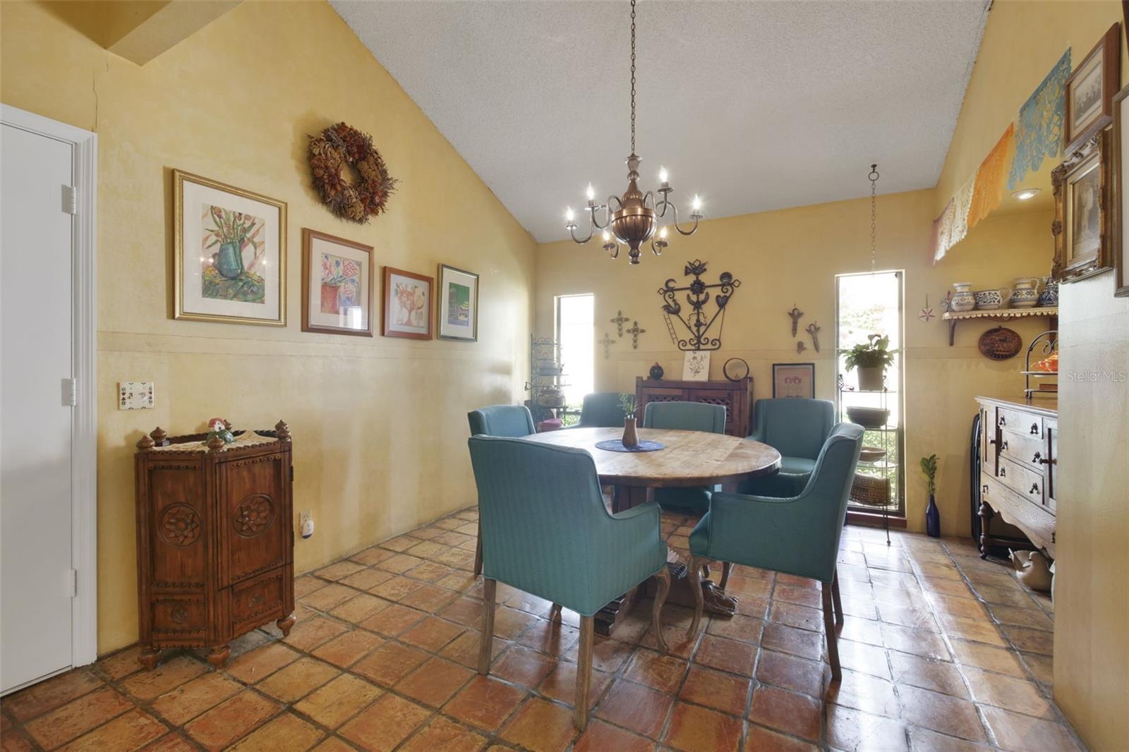 1121 Shorewood, Orlando, FL 32806