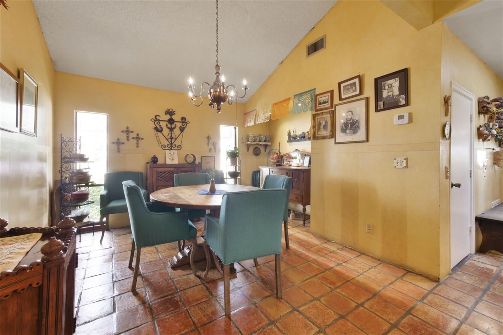 1121 Shorewood, Orlando, FL 32806