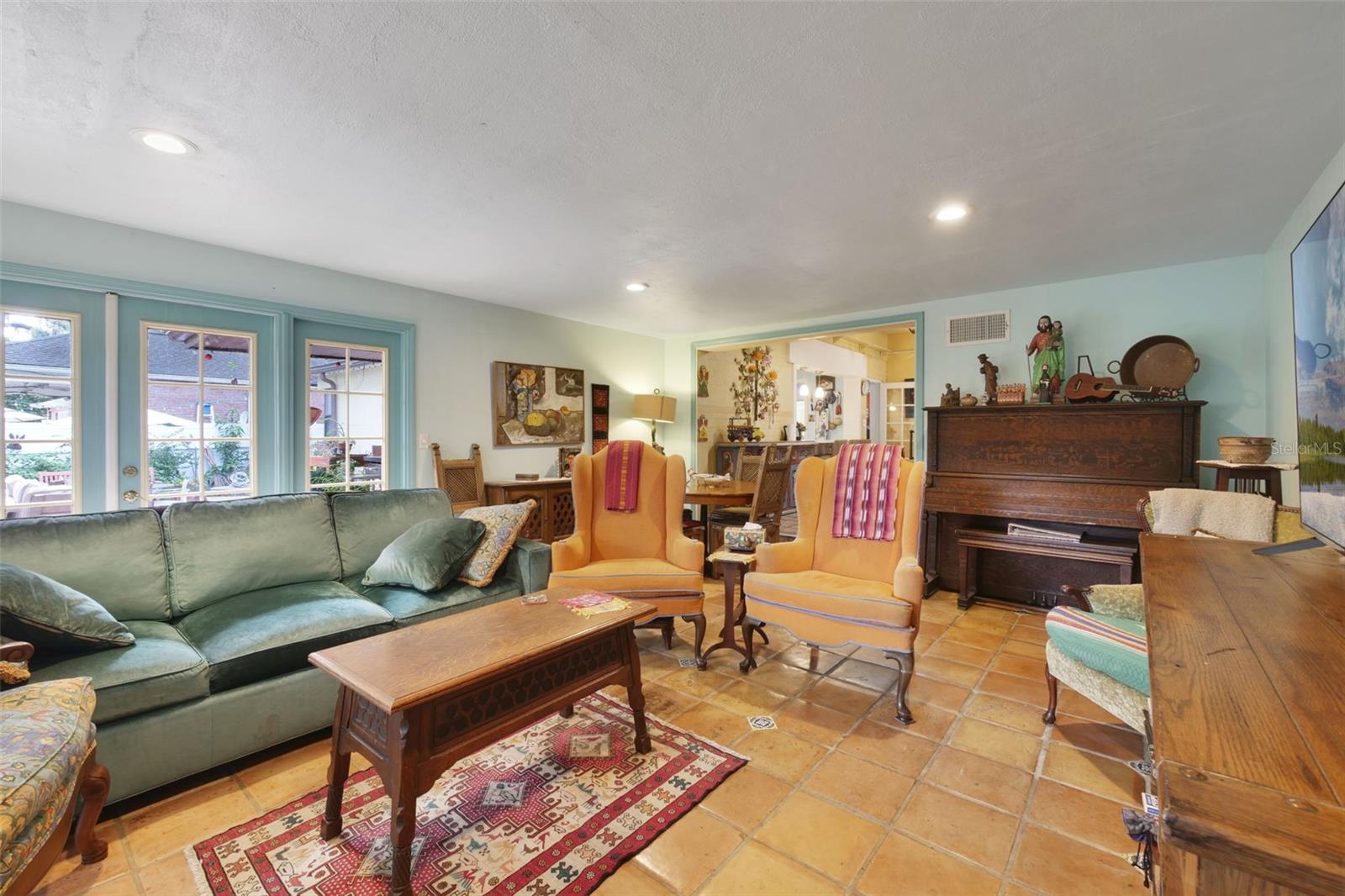1121 Shorewood, Orlando, FL 32806
