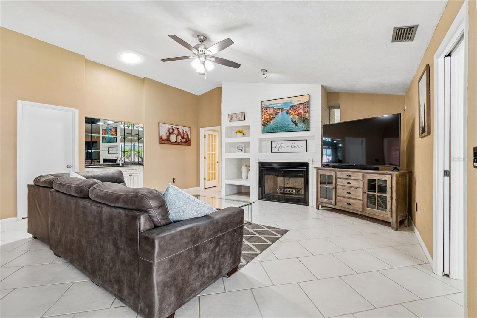 1563 Misty Plateau, Clearwater, FL 33765