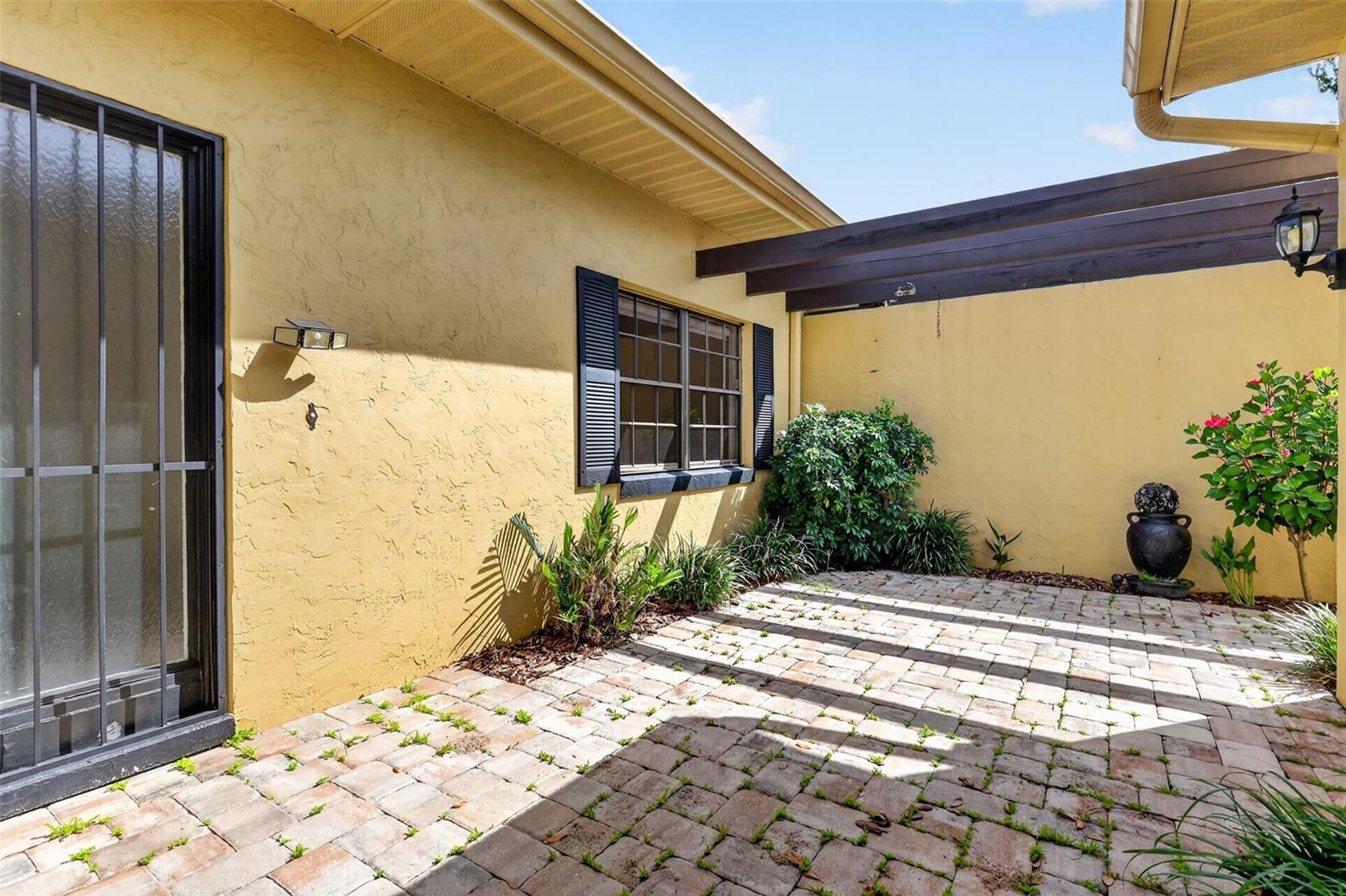 1111 Lakeshore Unit C3, Eustis, FL 32726