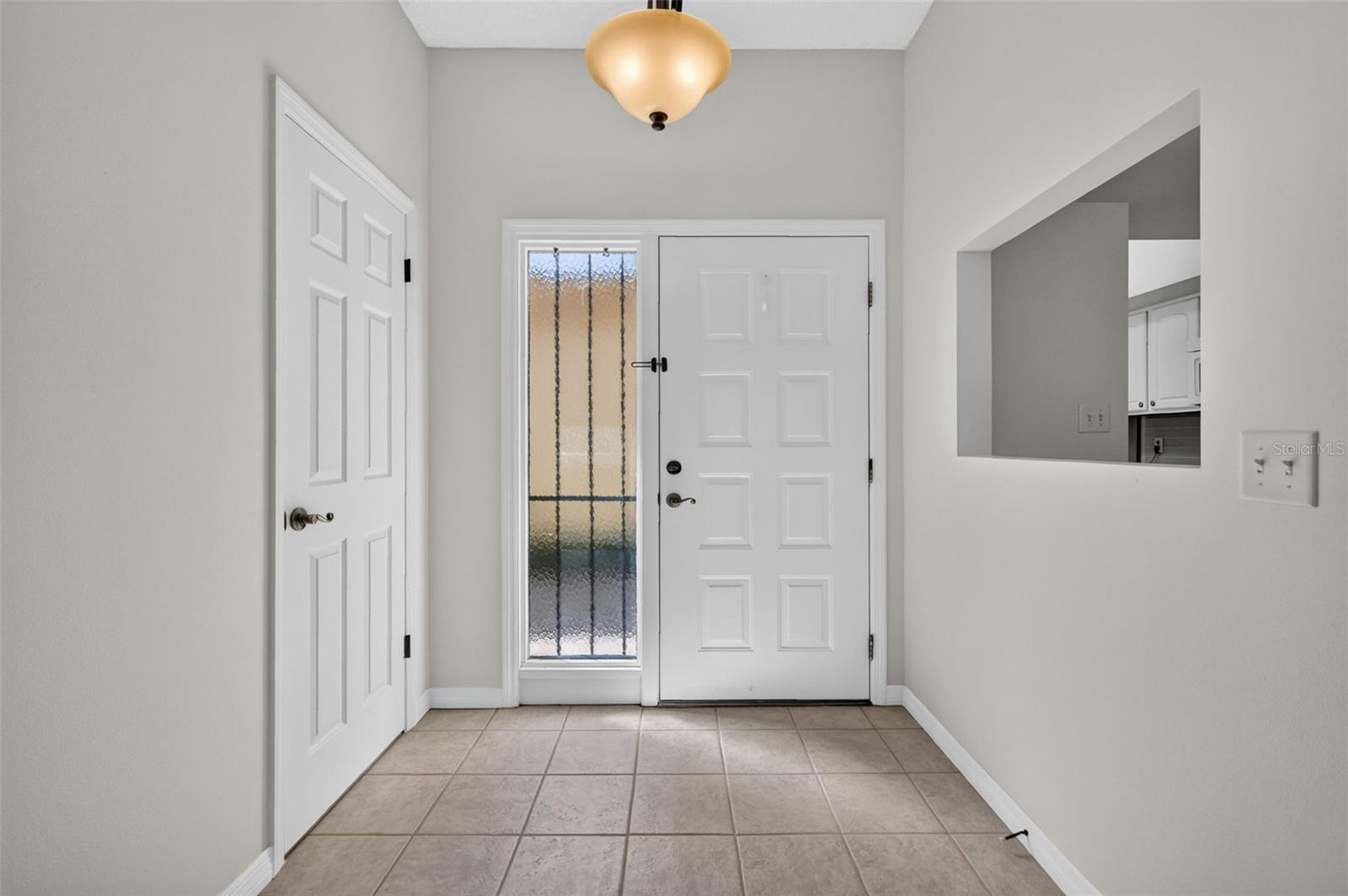 1111 Lakeshore Unit C3, Eustis, FL 32726