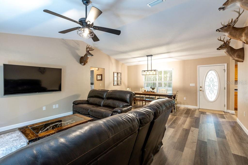 15713 268th, High Springs, FL 32643
