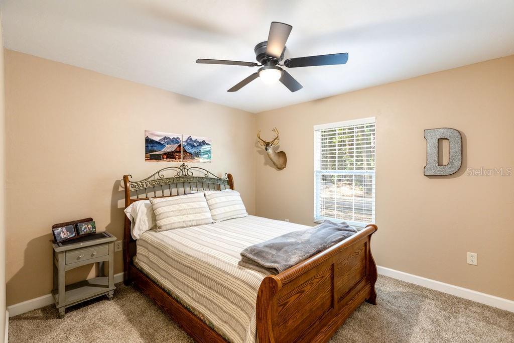 15713 268th, High Springs, FL 32643