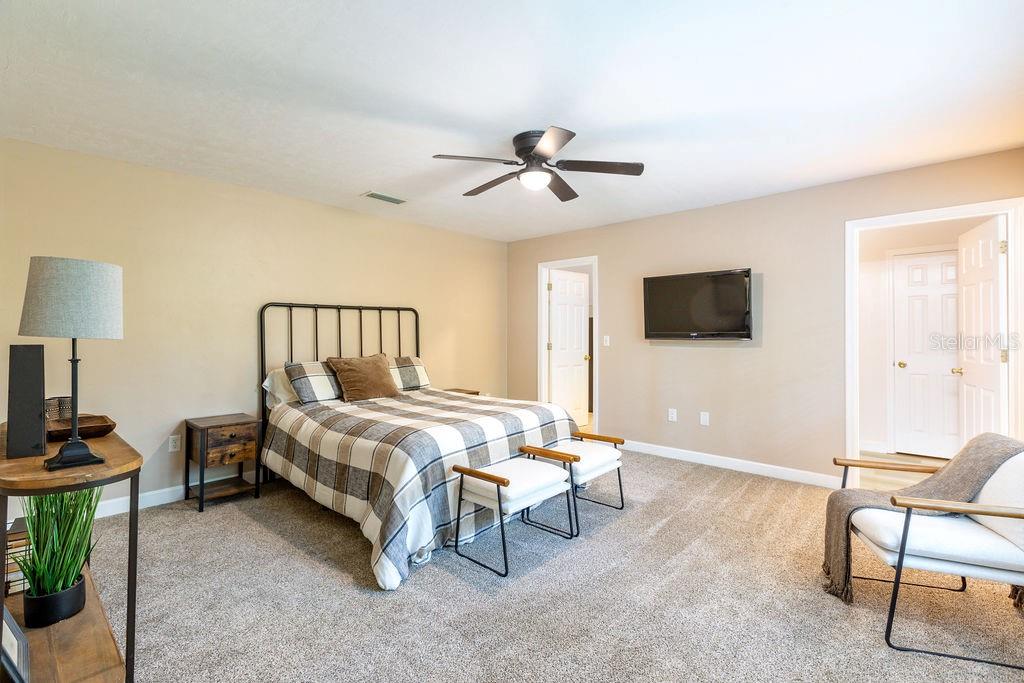 15713 268th, High Springs, FL 32643