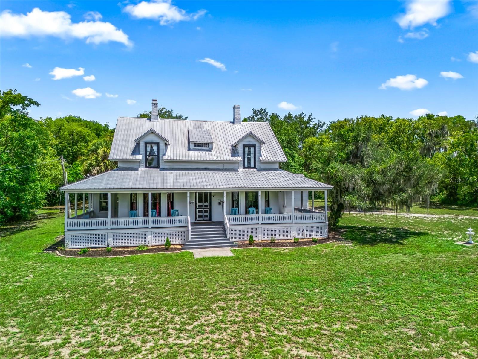 511 Mirror Lake, Fruitland Park, FL 34731