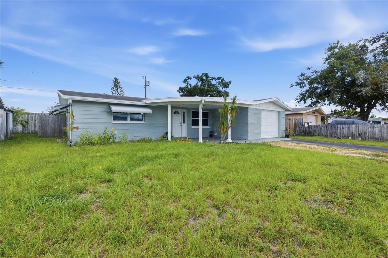 2051 Peggy, Holiday, FL 34690