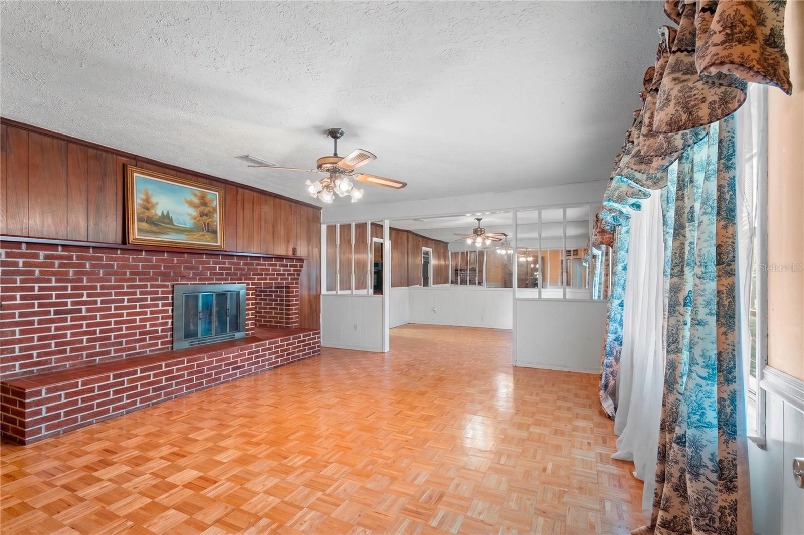 18951 15th, Williston, FL 32696