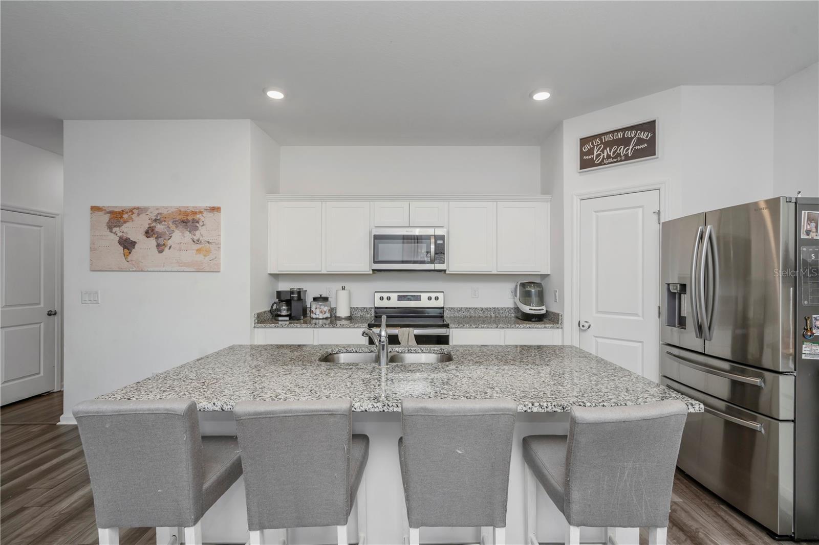 35567 Buttonweed, Zephyrhills, FL 33541