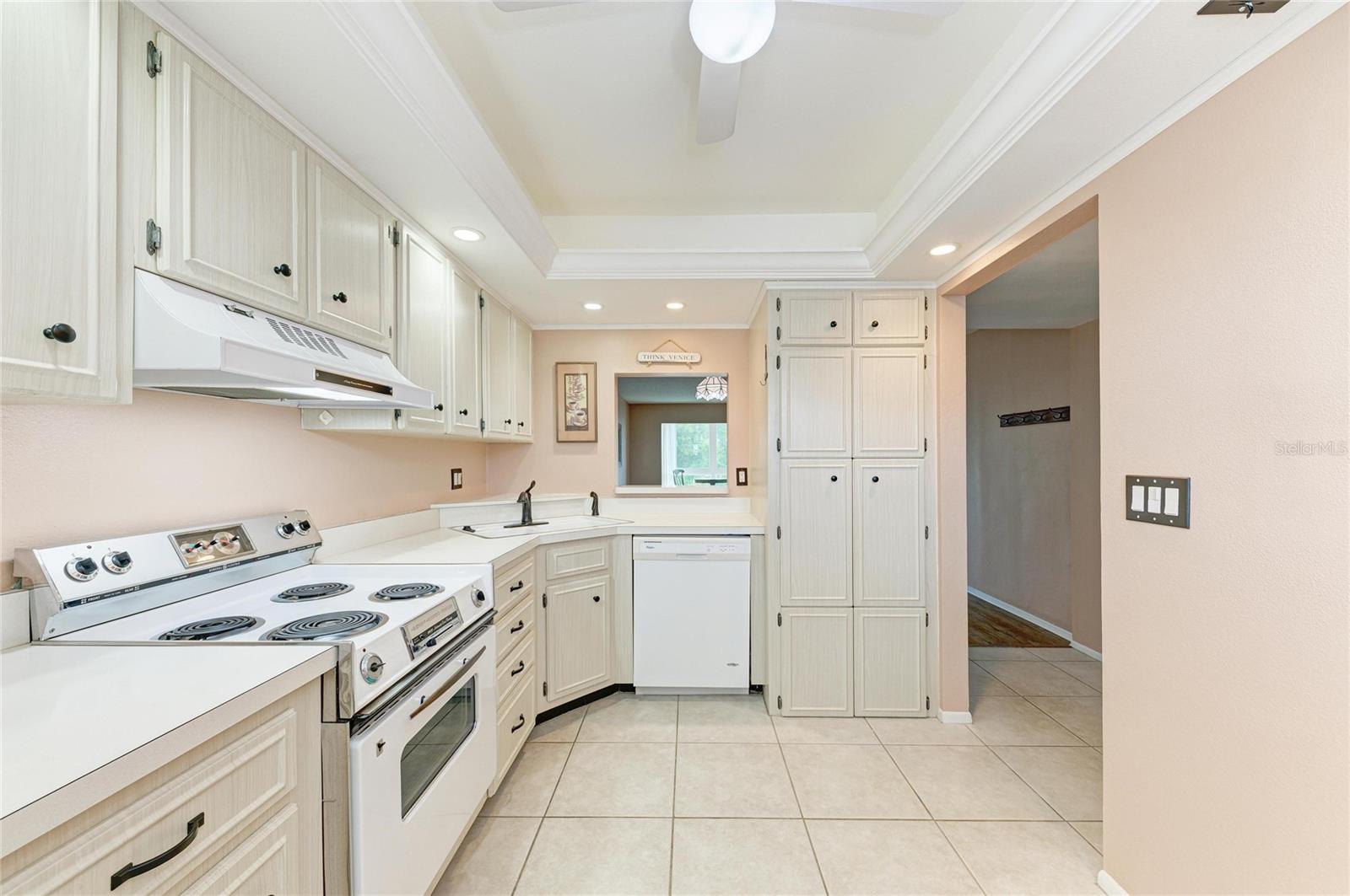 220 Santa Maria Unit 338, Venice, FL 34285