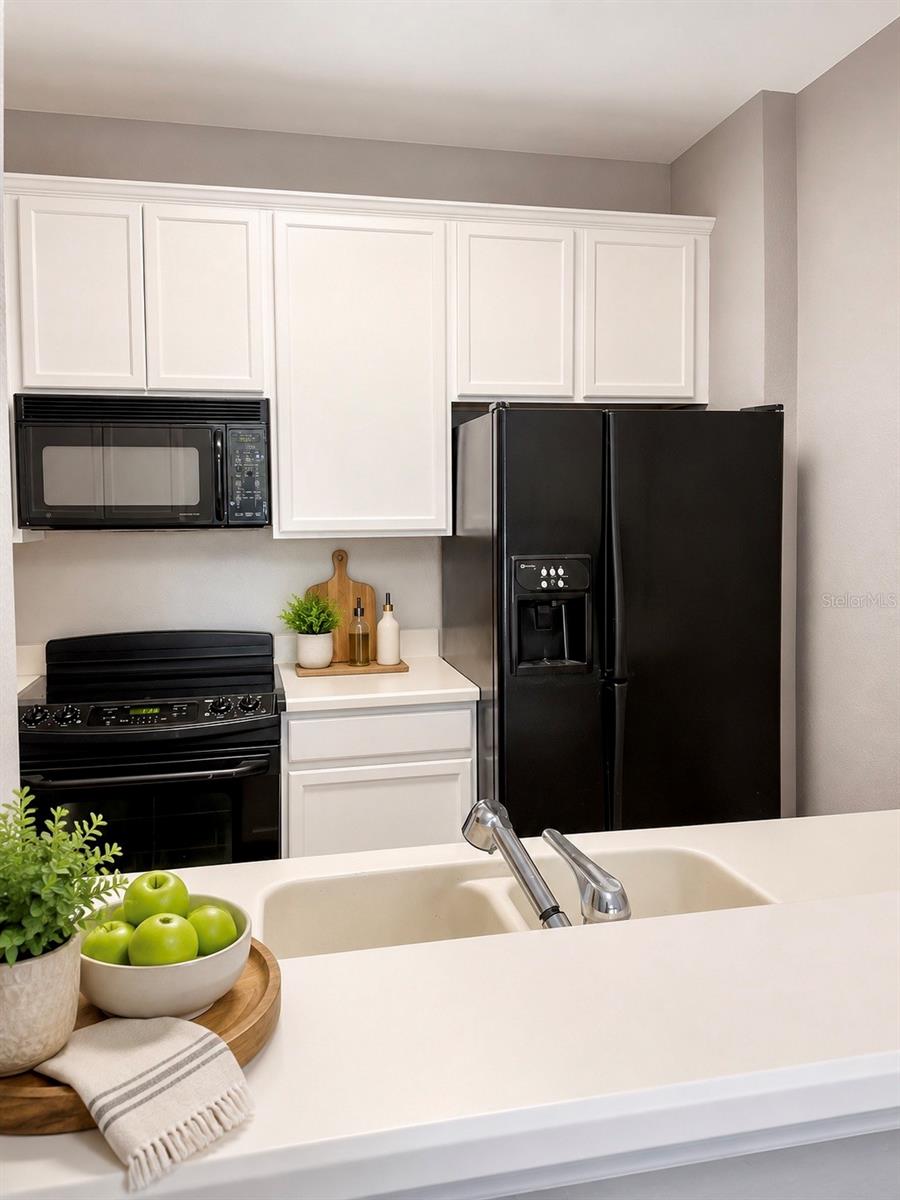 3332 Robert Trent Jones Unit 20603, Orlando, FL 32835