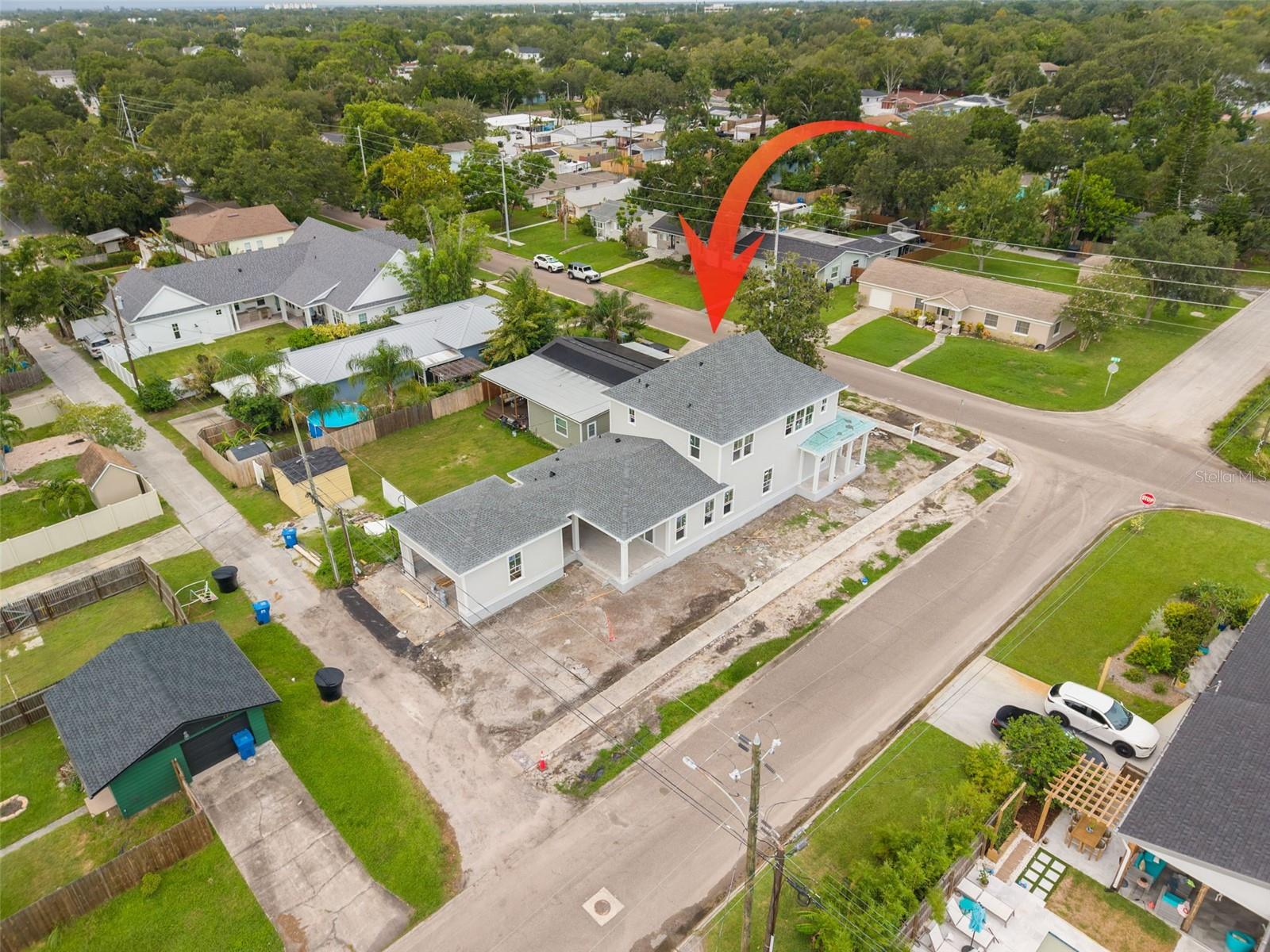 995 48th, St Petersburg, FL 33703