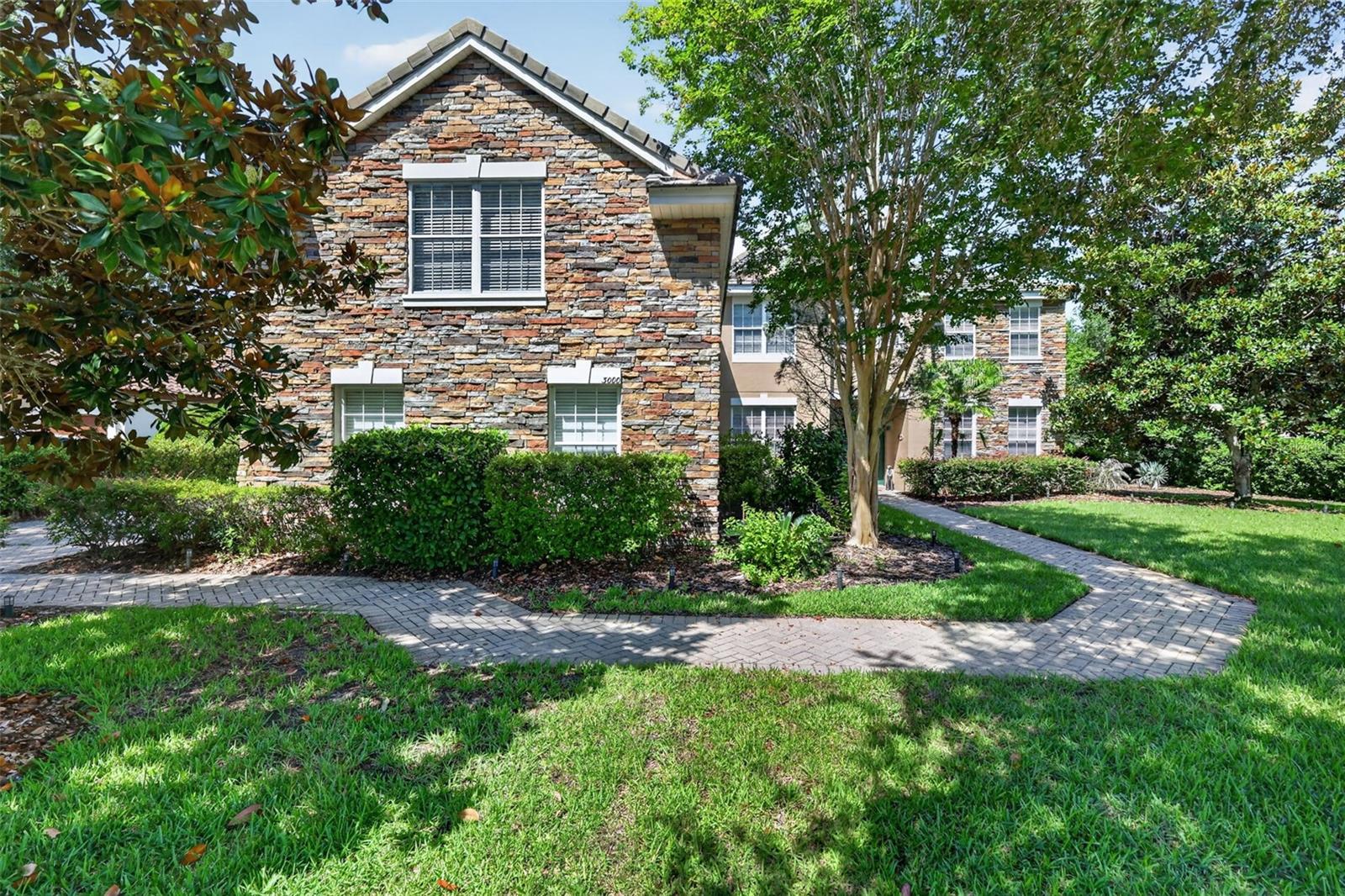 3000 Isola Bella, Mount Dora, FL 32757