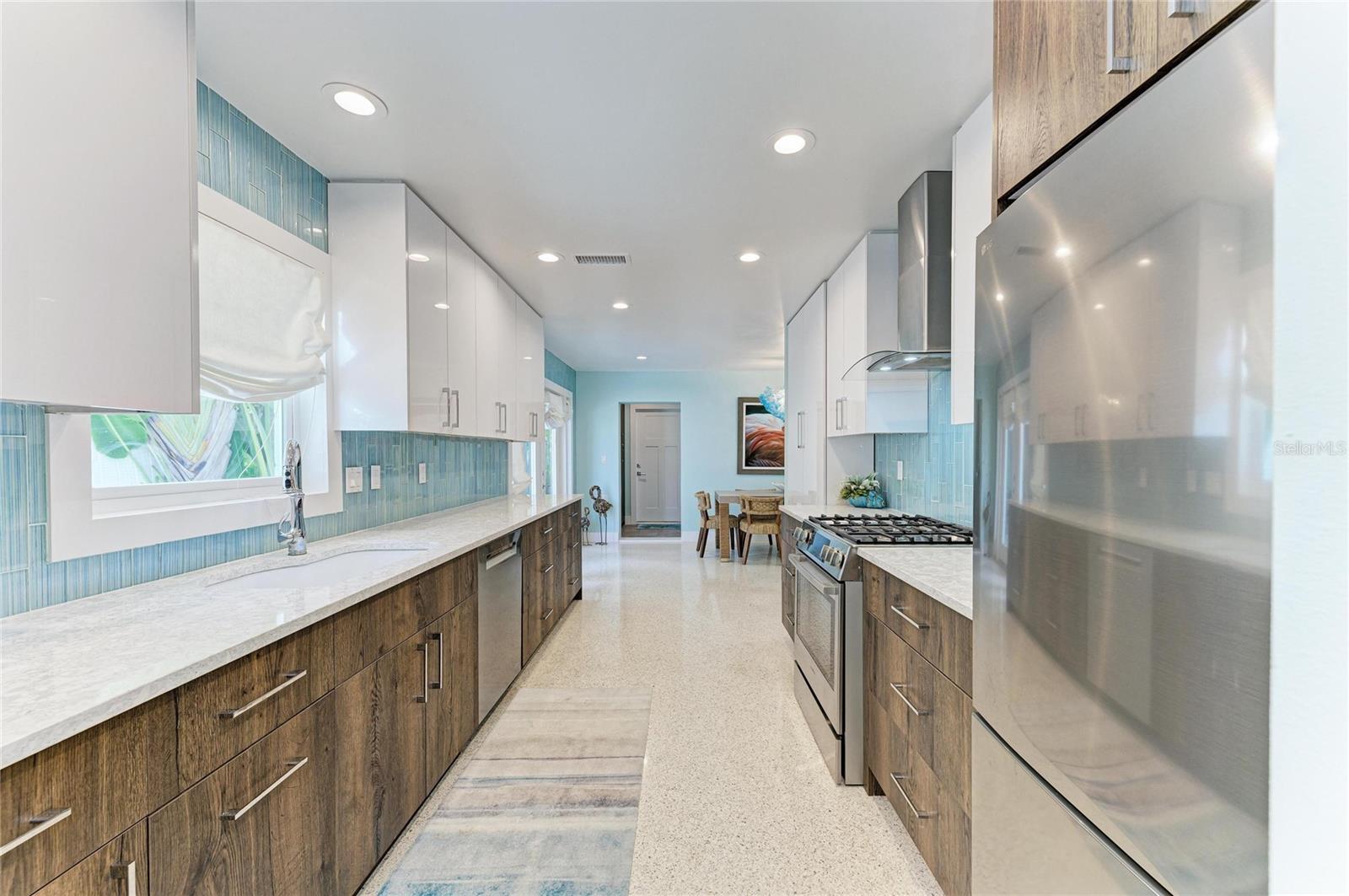 580 Linley, Longboat Key, FL 34228