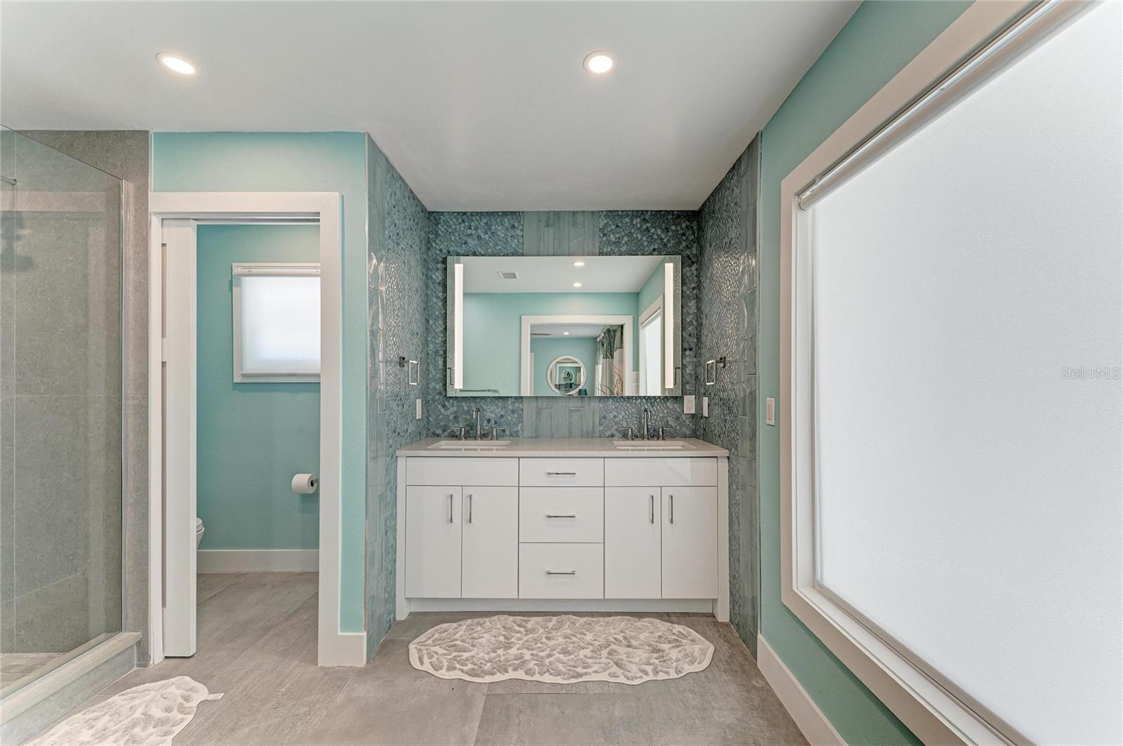 580 Linley, Longboat Key, FL 34228