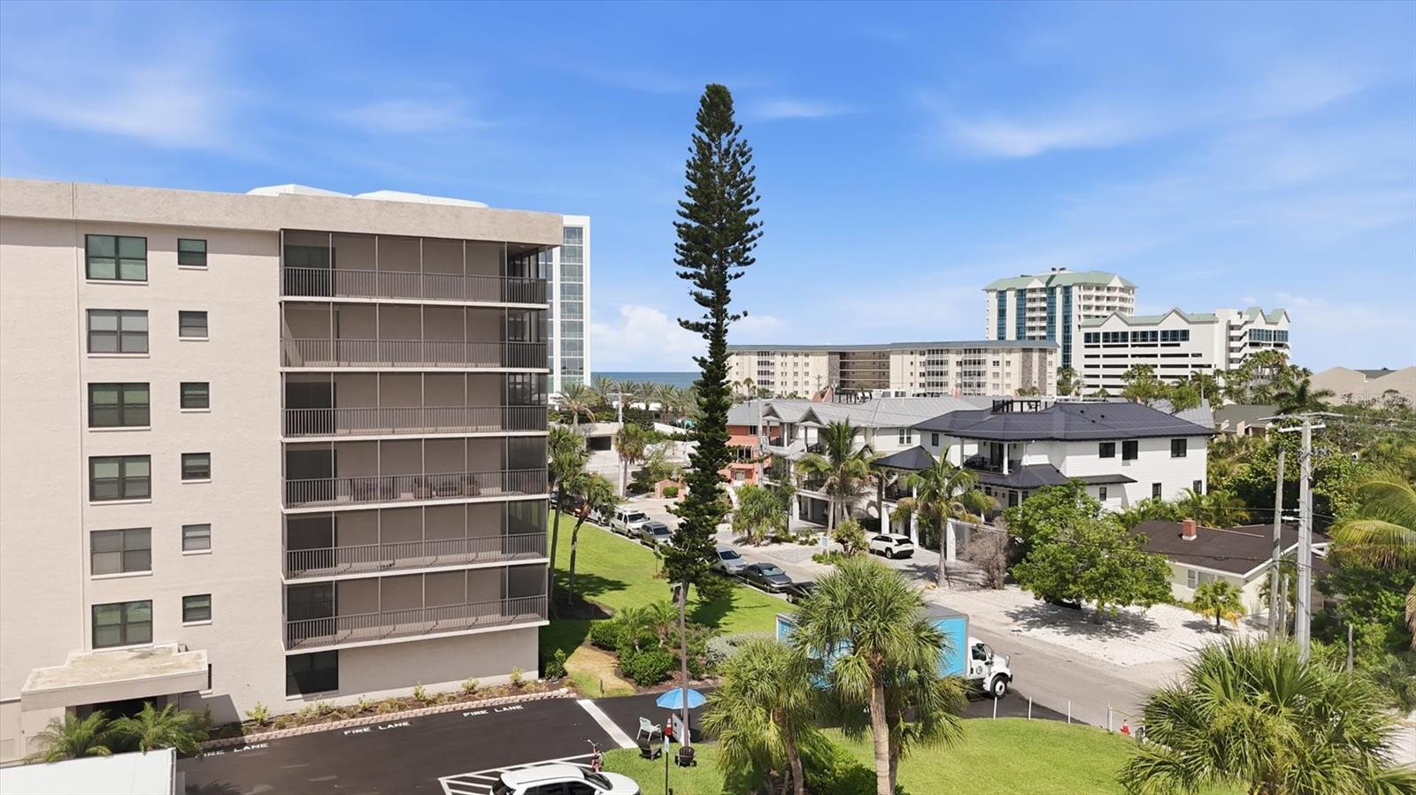 1001 Benjamin Franklin Unit 206, Sarasota, FL 34236