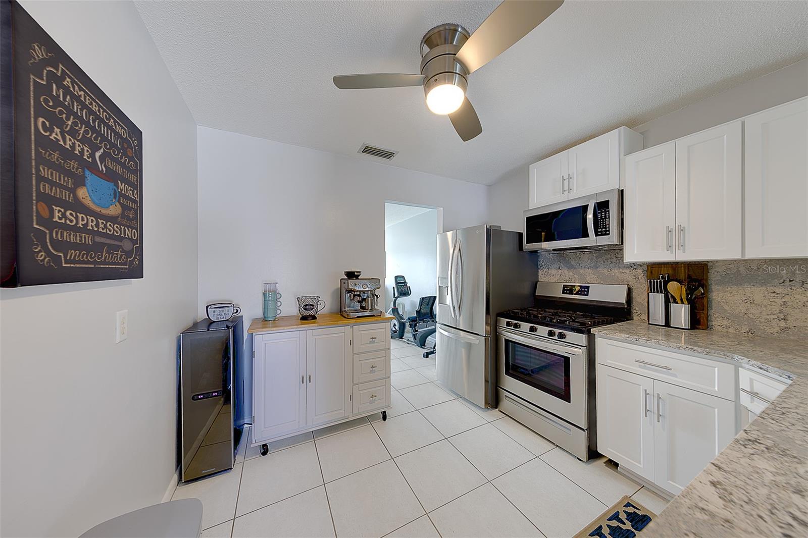 9906 Lily, Pinellas Park, FL 33782