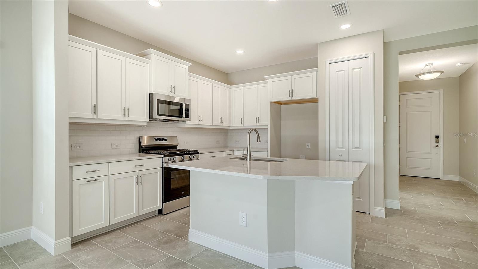 264 Altamura, Nokomis, FL 34275