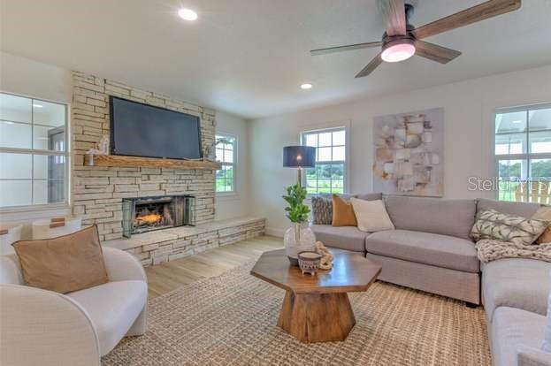 4608 Holbrook, Plant City, FL 33565