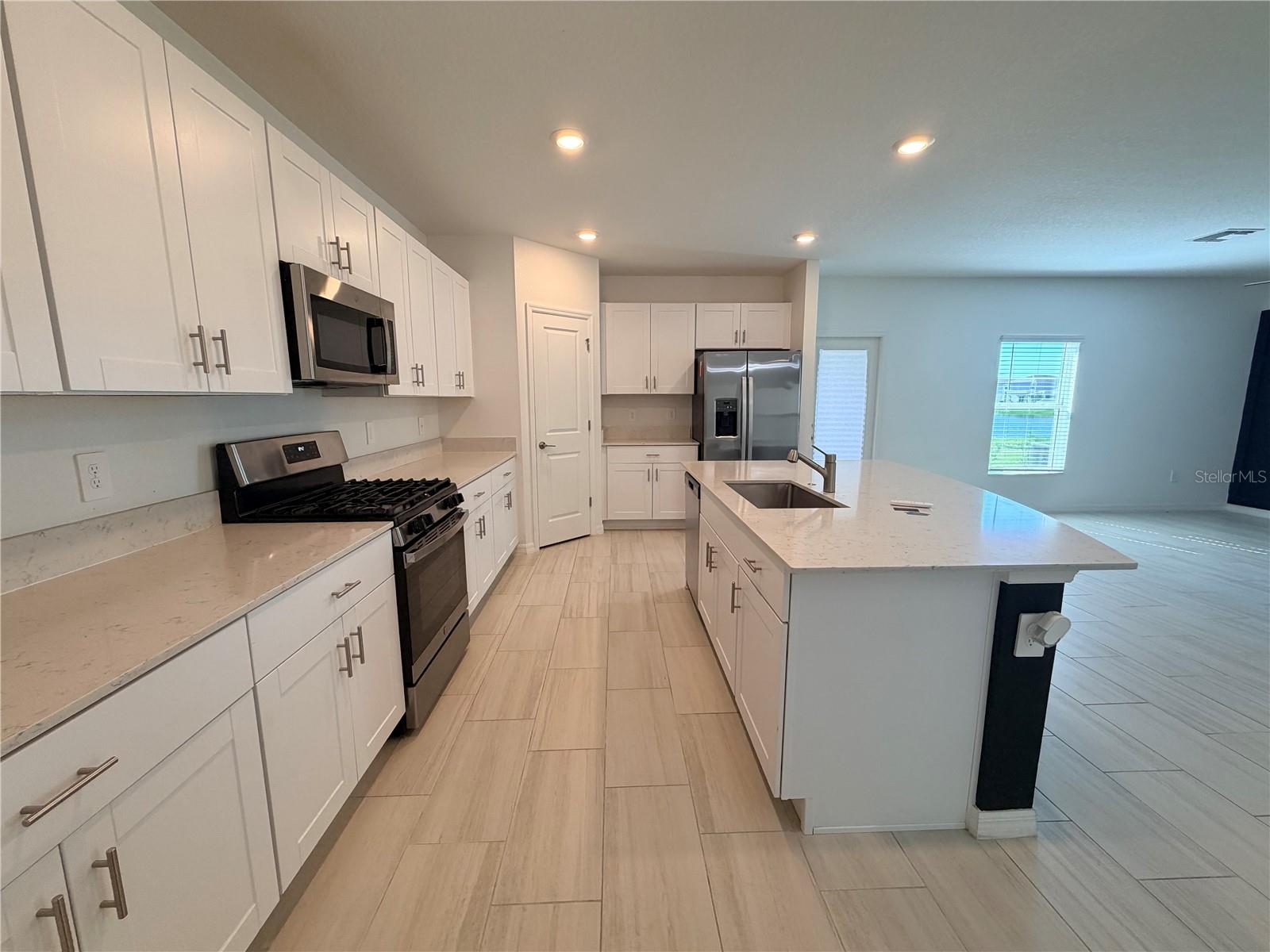 12490 Sweet Angel Aura, Parrish, FL 34219