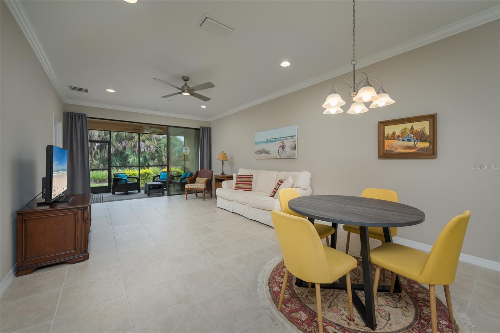 5425 Cicerone Unit 101, Sarasota, FL 34238