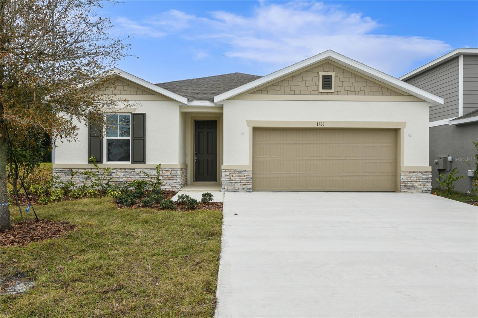 1766 Carnelian, Deland, FL 32720