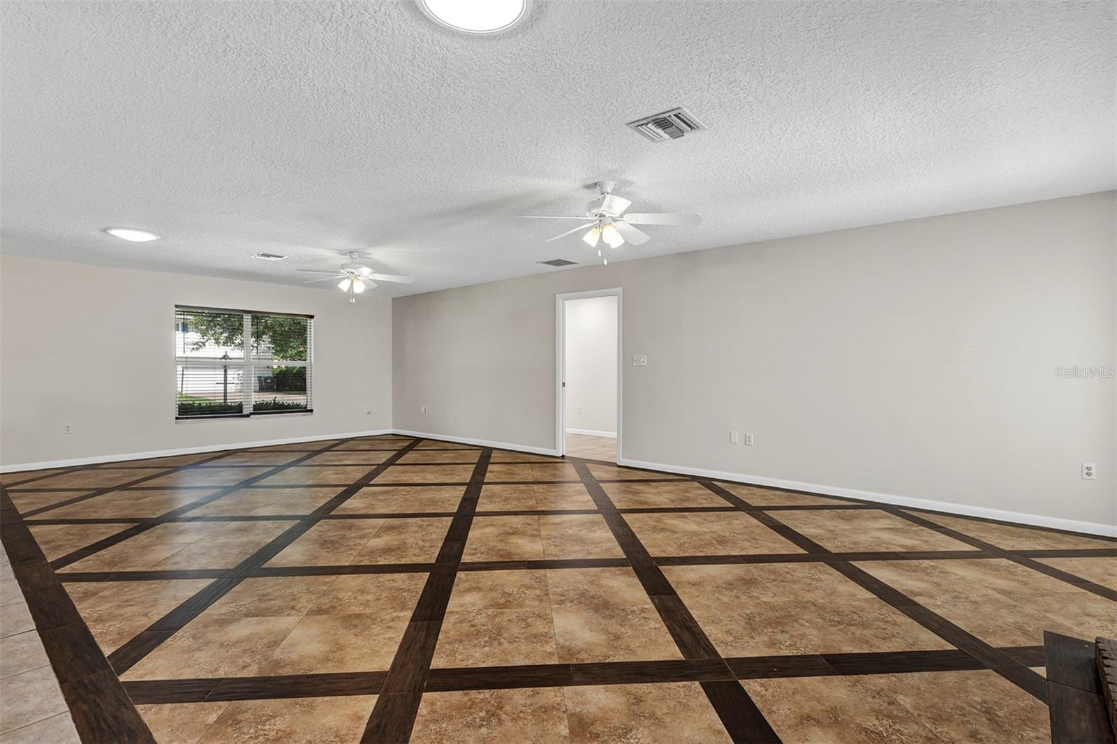 3021 Brandywine, Orlando, FL 32806