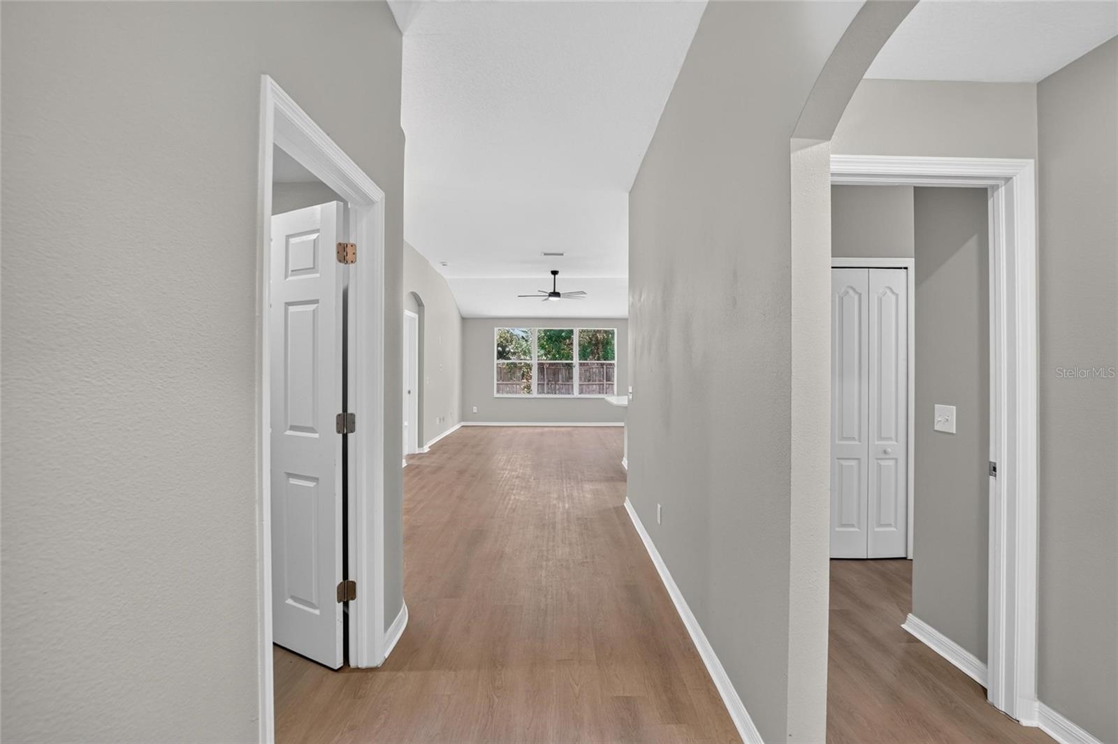 8536 Canterbury Lake, Tampa, FL 33619