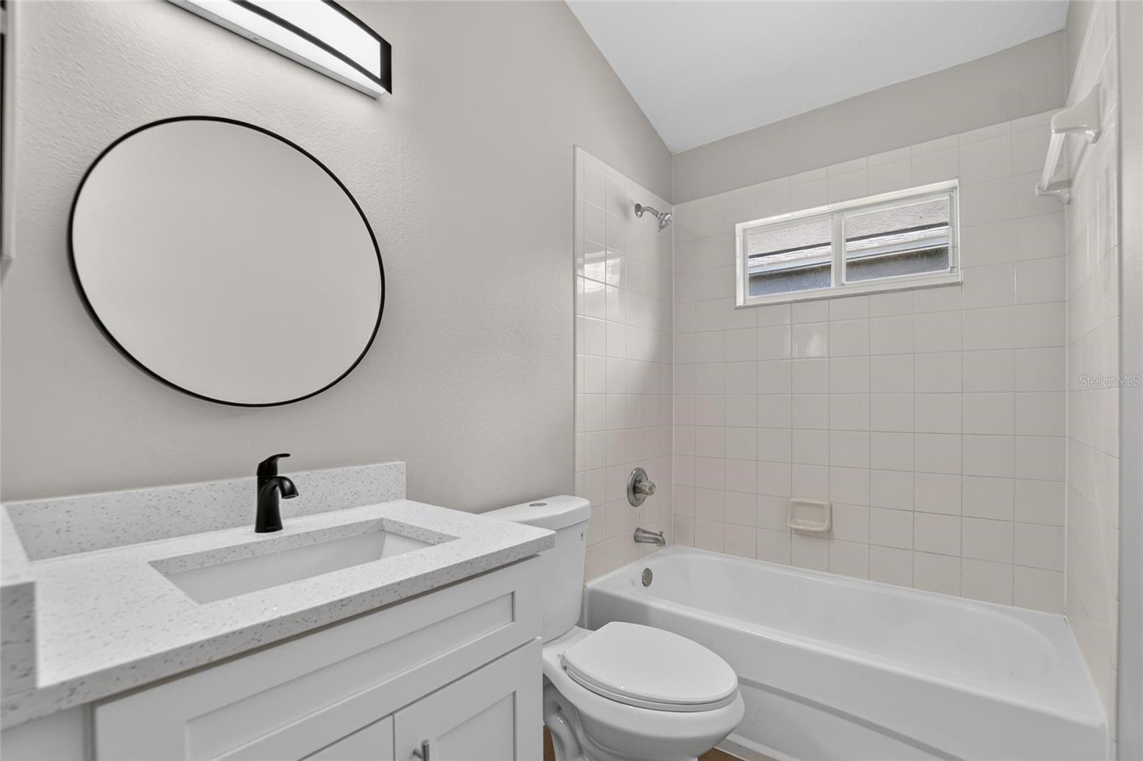 8536 Canterbury Lake, Tampa, FL 33619