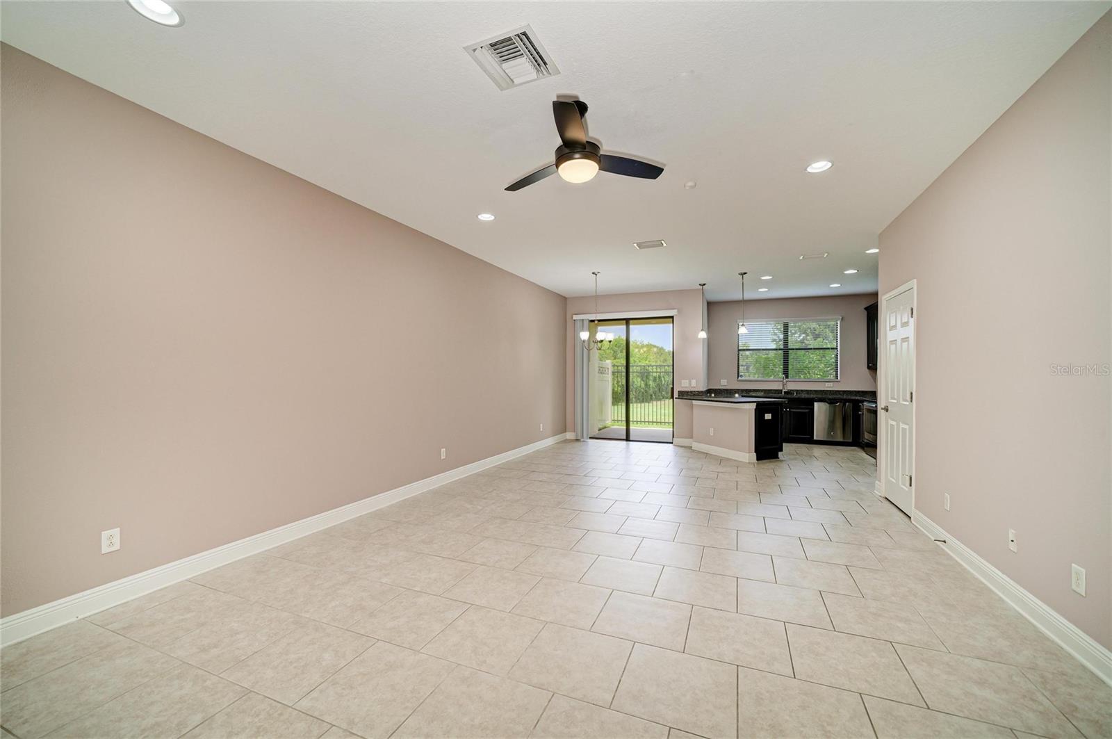 5286 78th St, Bradenton, FL 34203