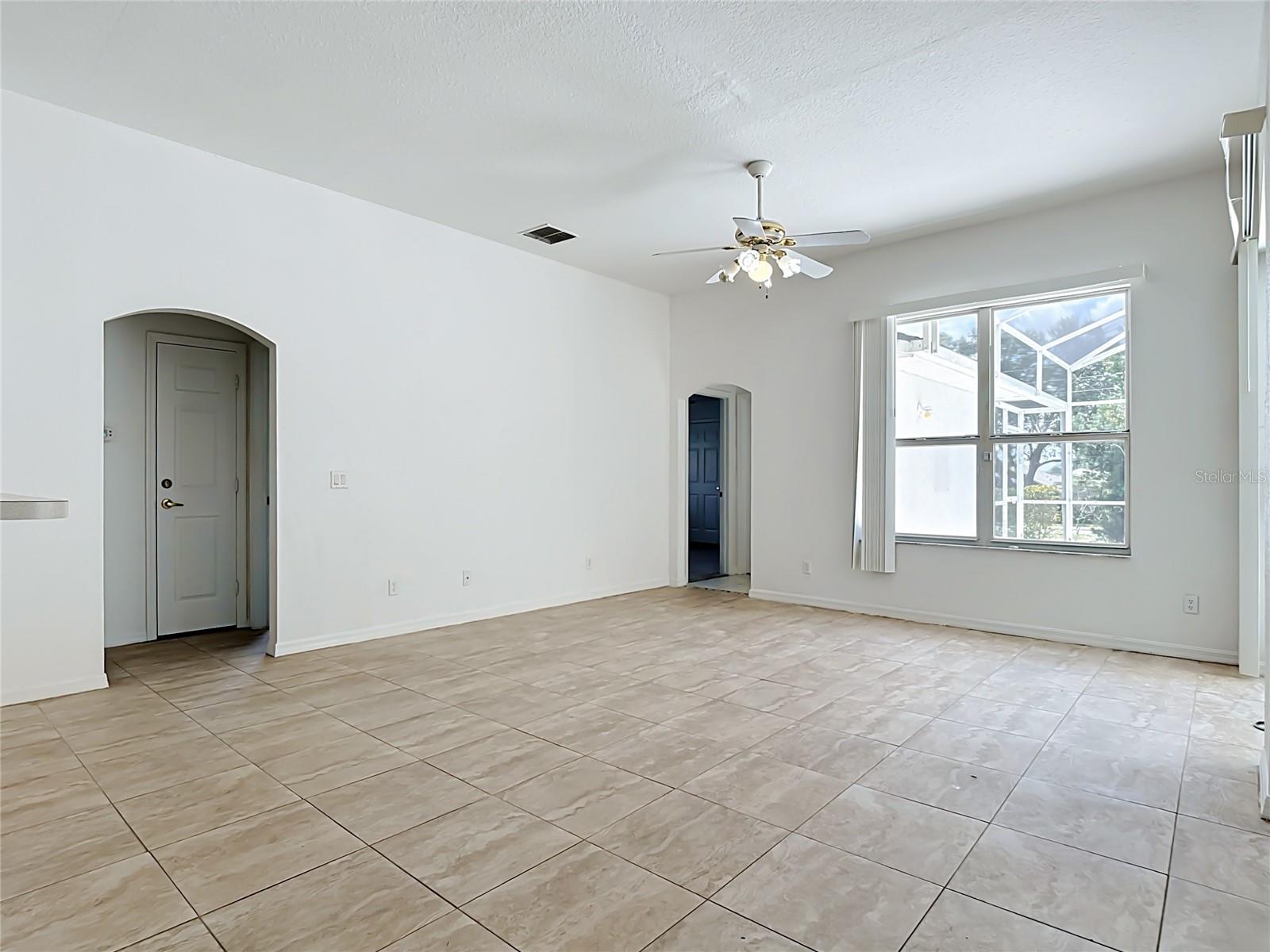 957 Via Bianca, Davenport, FL 33896