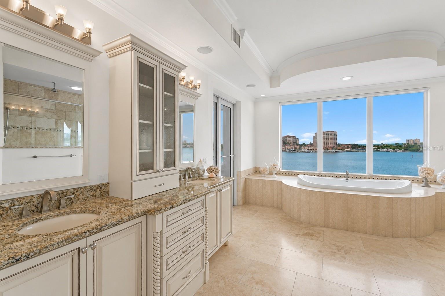 200 Skiff Unit 501, Clearwater Beach, FL 33767