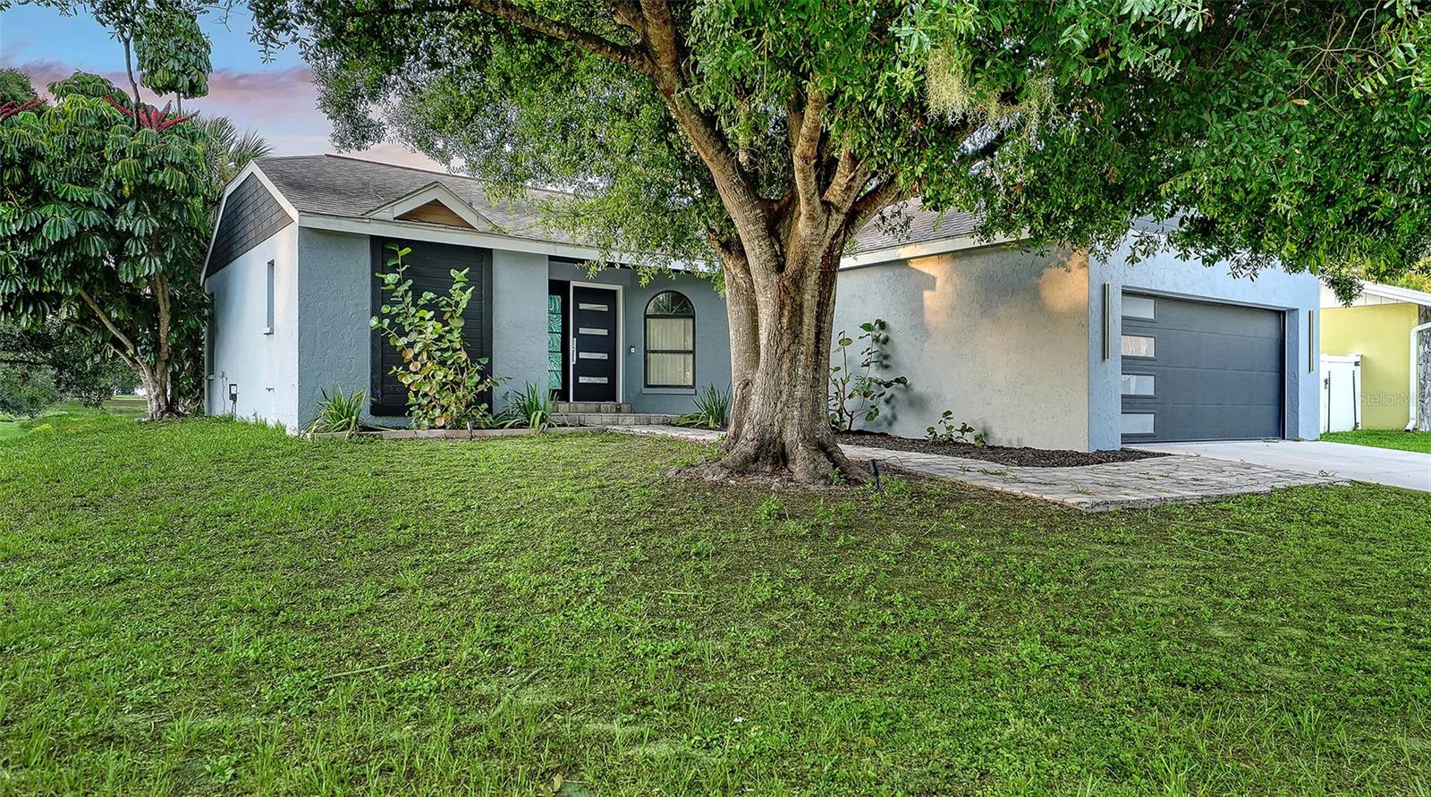 2481 Scarlet Oak, Sarasota, FL 34232