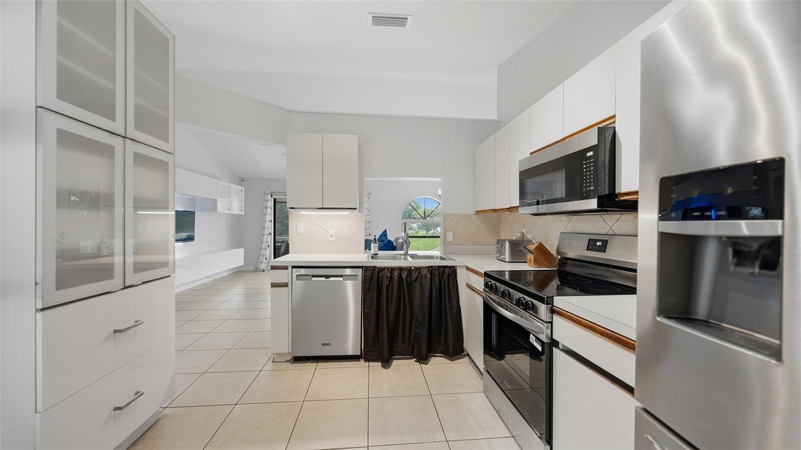 2481 Scarlet Oak, Sarasota, FL 34232