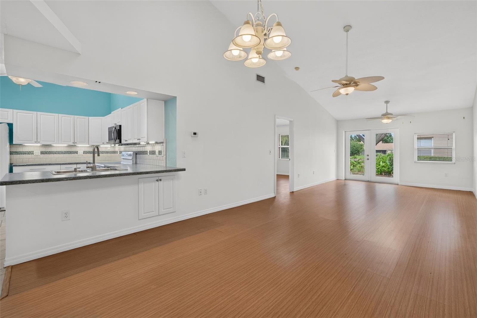 5626 Monte Rosso, Sarasota, FL 34243