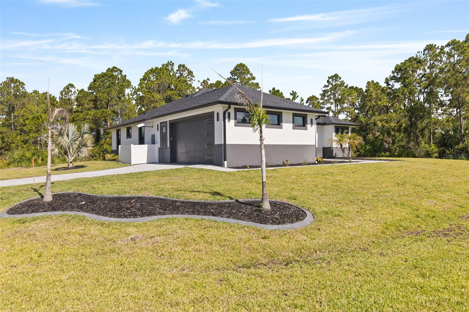 2385 Ecker, North Port, FL 34288