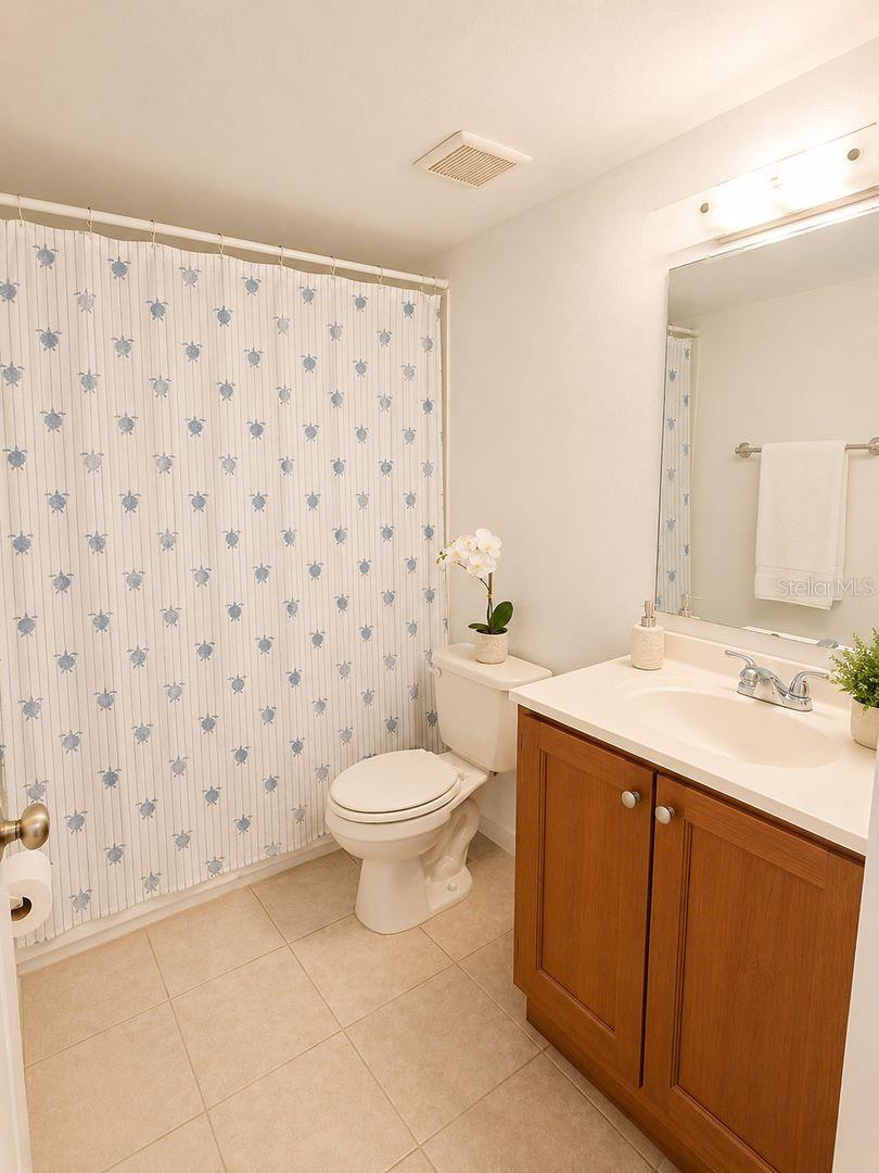 2812 Somerset Park Unit 105, Tampa, FL 33613
