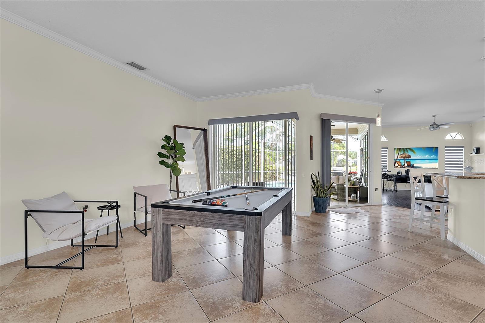 6817 Corral, Sarasota, FL 34243