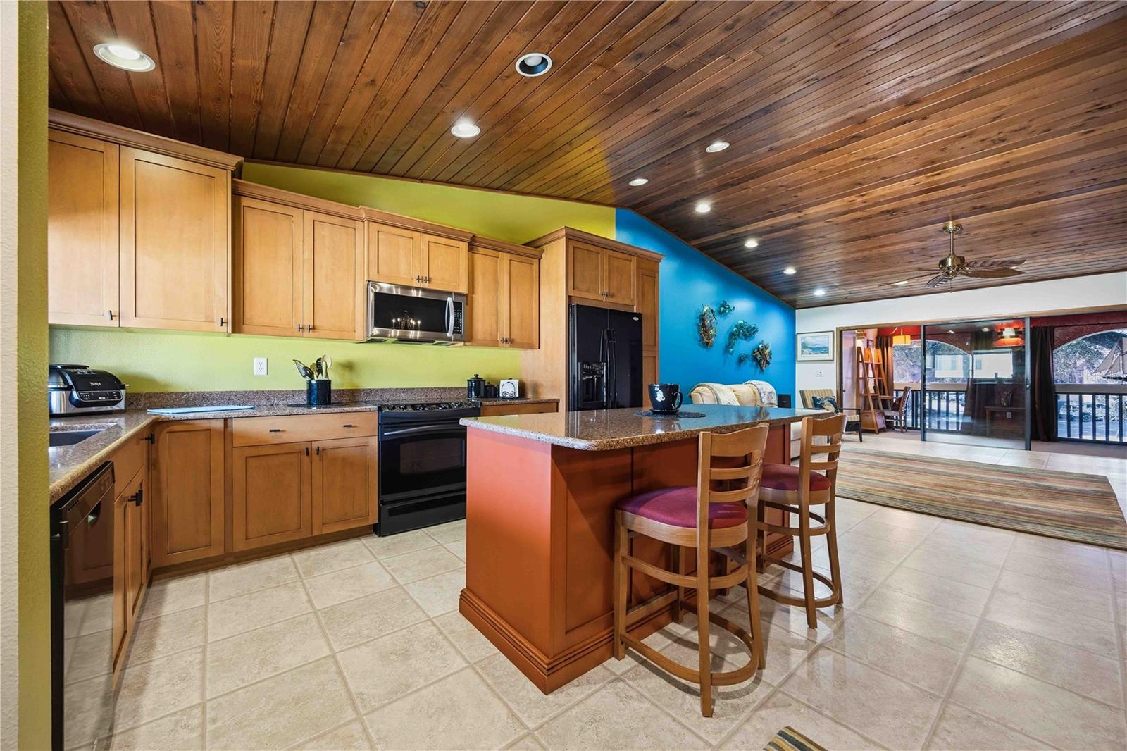 6204 Country Club Unit F24, Lake Wales, FL 33898
