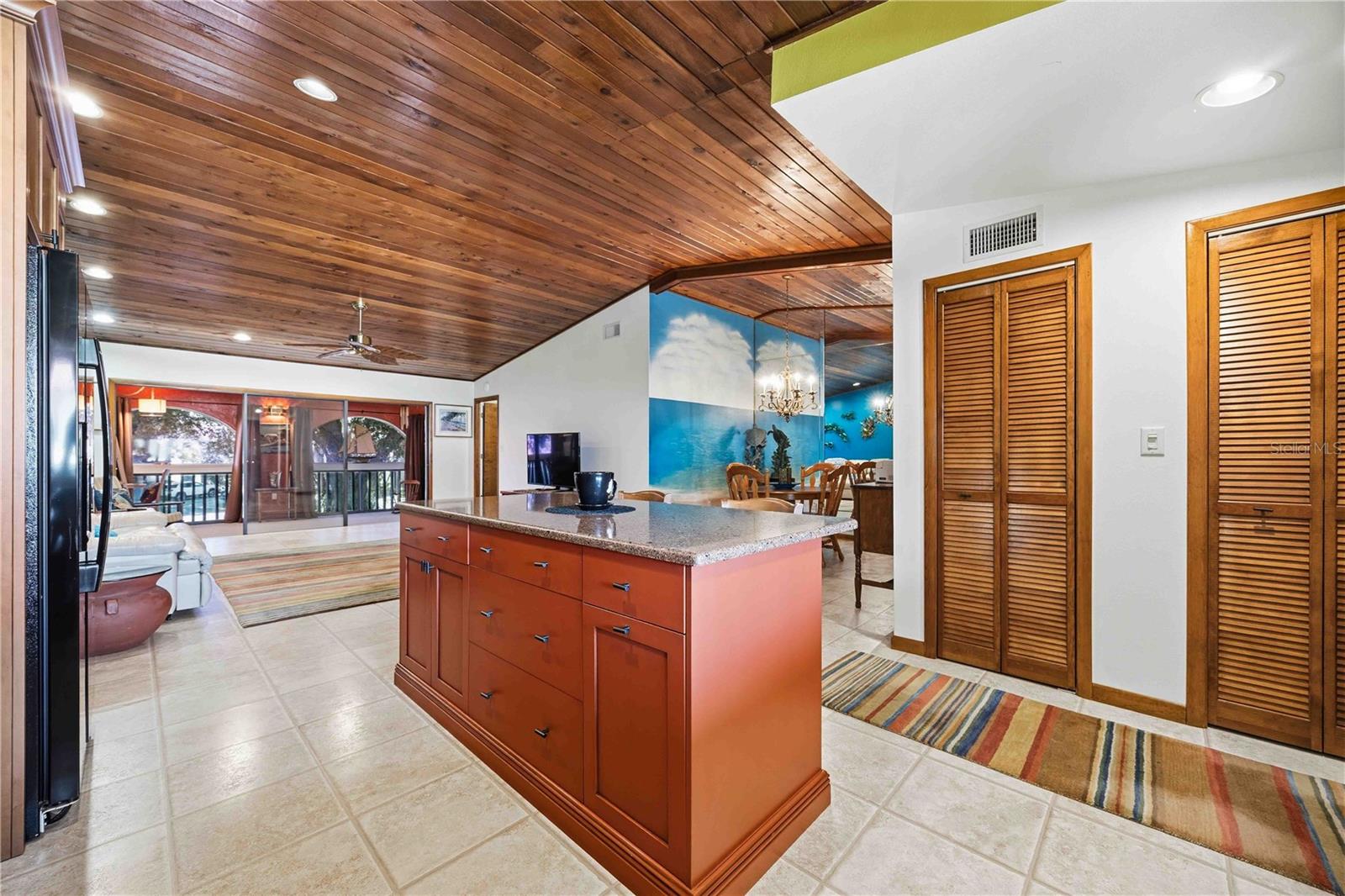 6204 Country Club Unit F24, Lake Wales, FL 33898