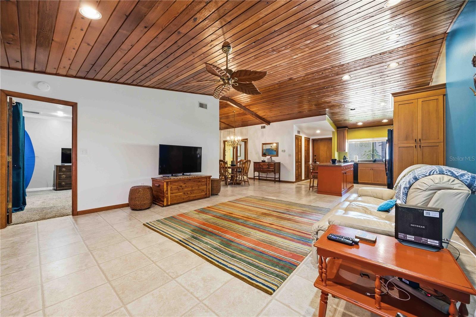 6204 Country Club Unit F24, Lake Wales, FL 33898
