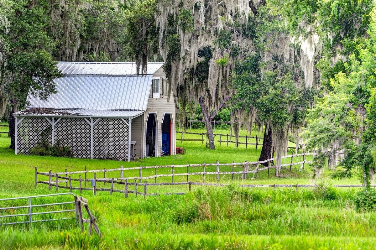 1980 Lake Hires, De Leon Springs, FL 32130