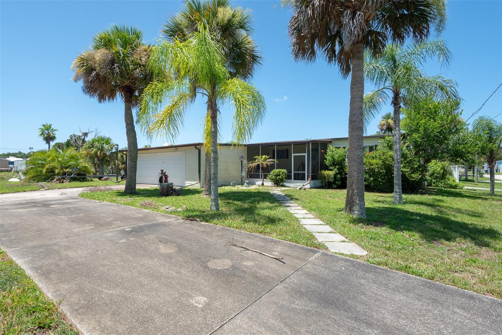 110 Charles, Edgewater, FL 32141